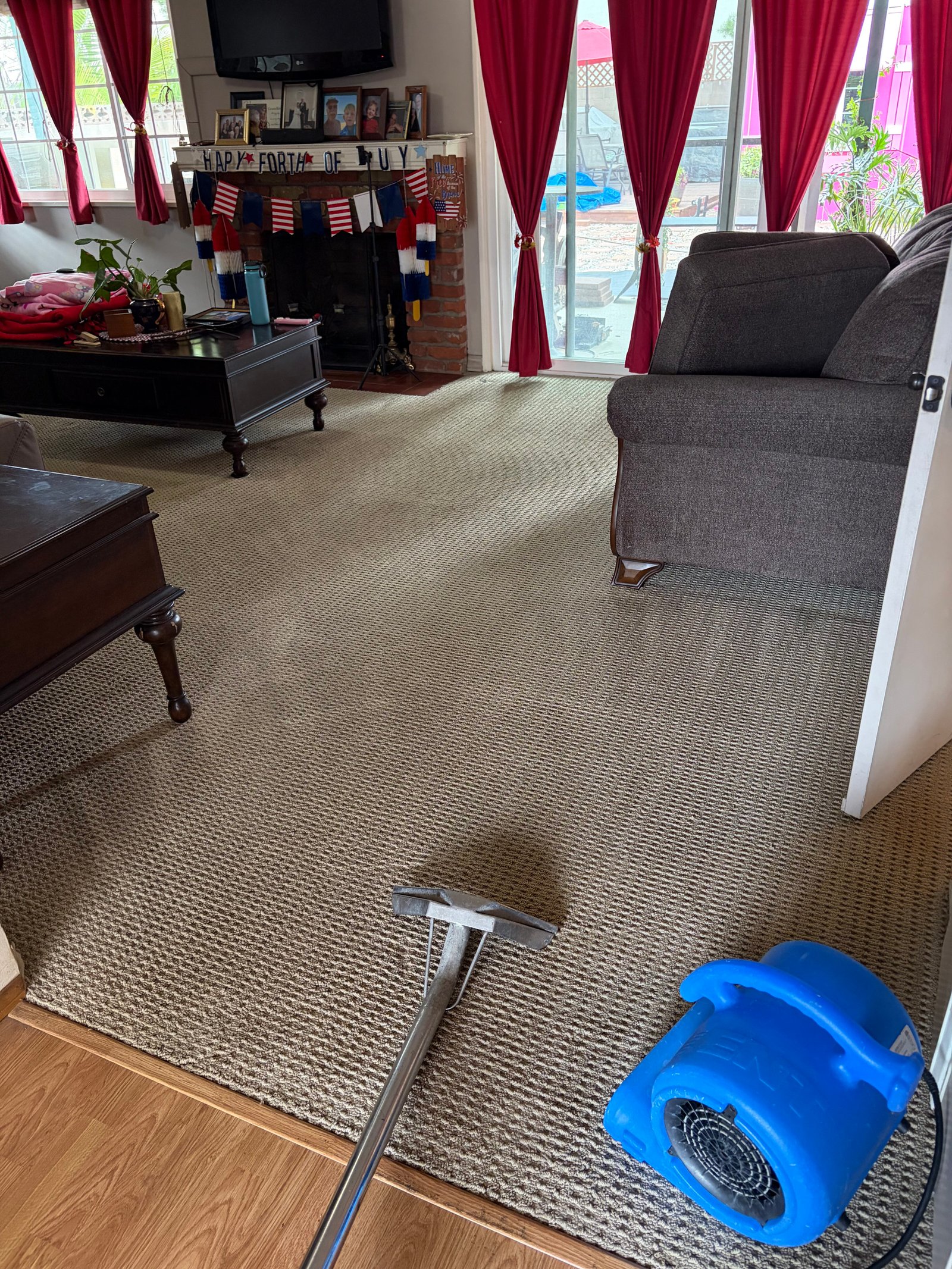Neighborhood-Hero-Cleaning-work-image-1